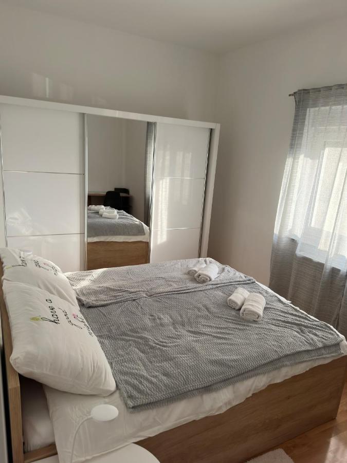 City Rent 1 Όσιγιεκ Εξωτερικό φωτογραφία