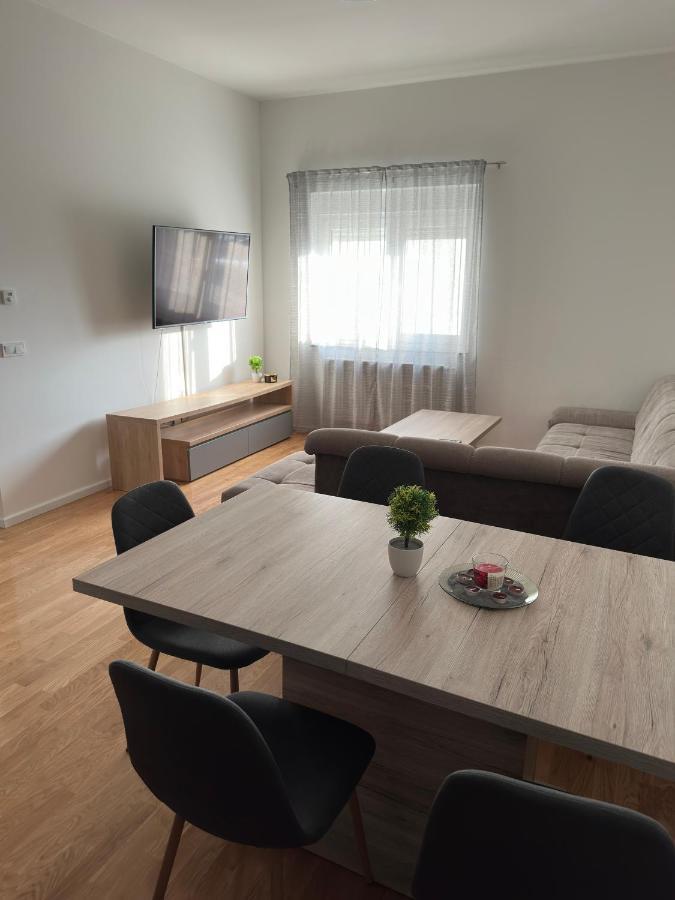 City Rent 1 Όσιγιεκ Εξωτερικό φωτογραφία